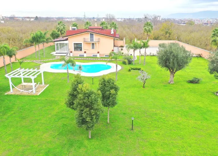 Villa Arya
